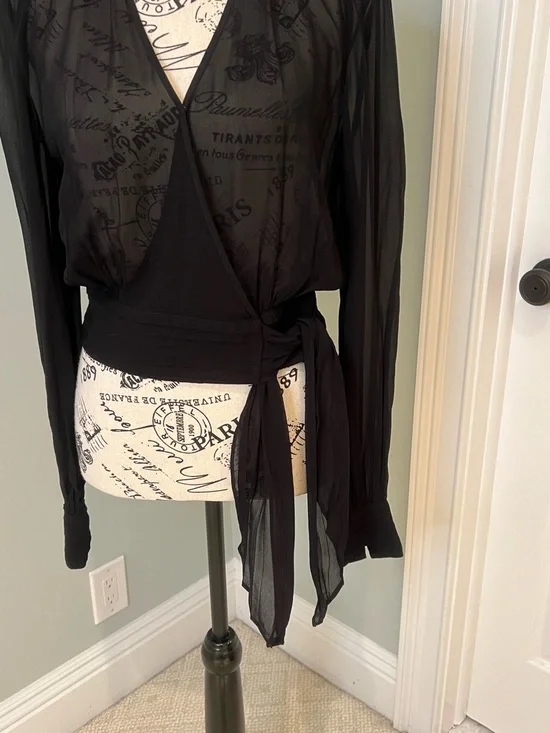 Stockholm Atelier & other Stories Black Sheer Top | SZ 4 |Snap Closure |Like New - Picture 7 of 11